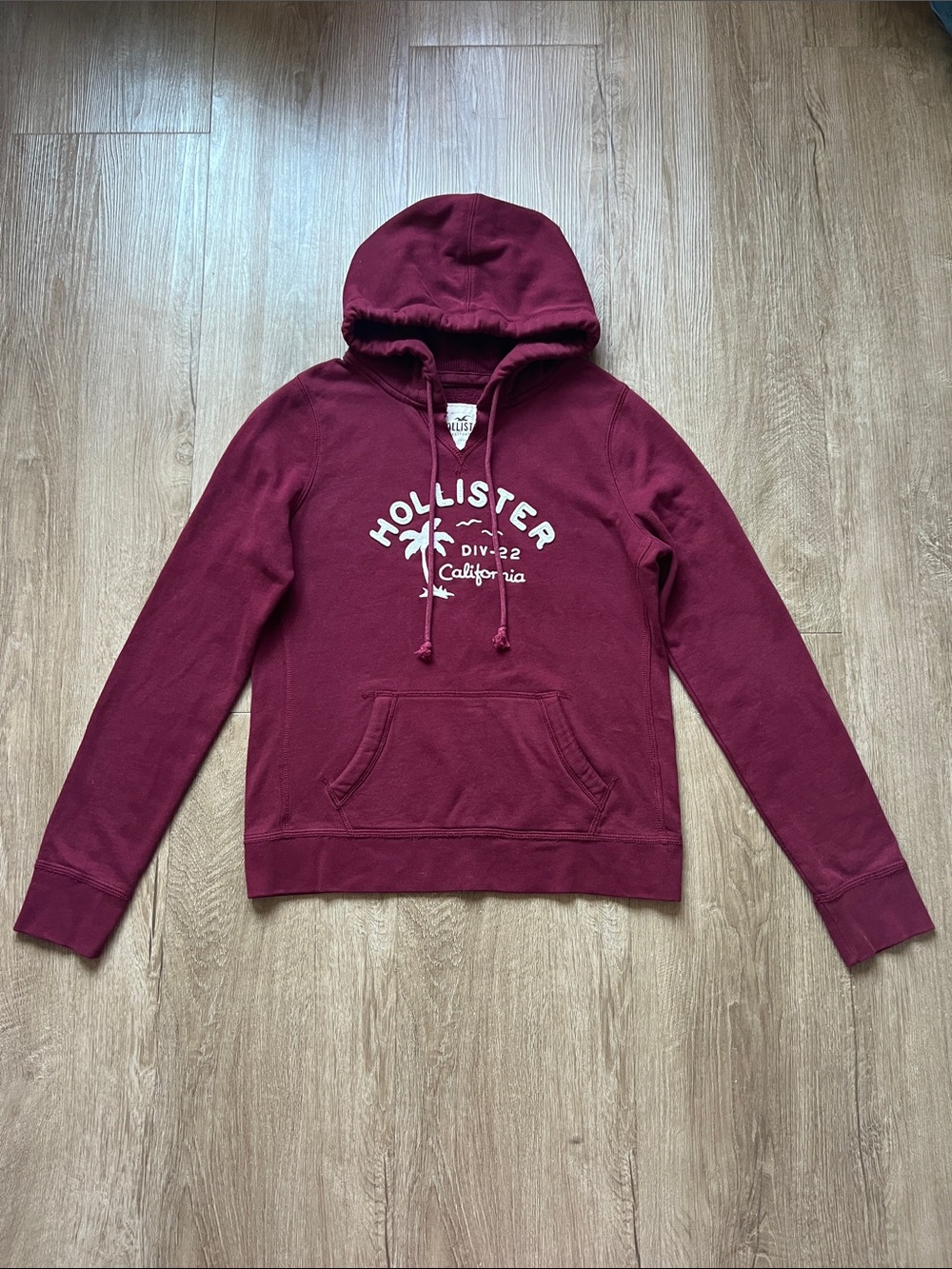 Hollister Girls Maroon Pullover Hooded Sweatshirt with White Logo Size Large